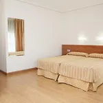 起锚旅馆 2*