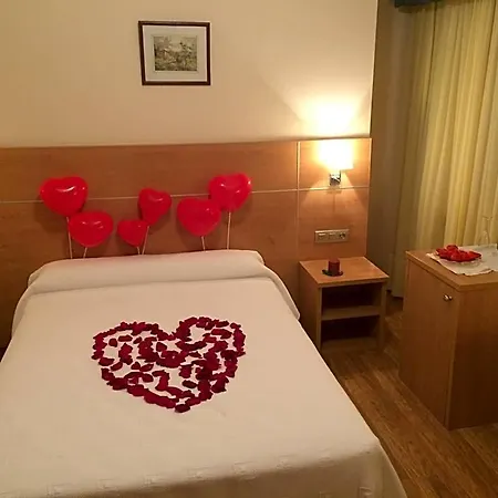 Hotel Hotel Las Anclas 2*