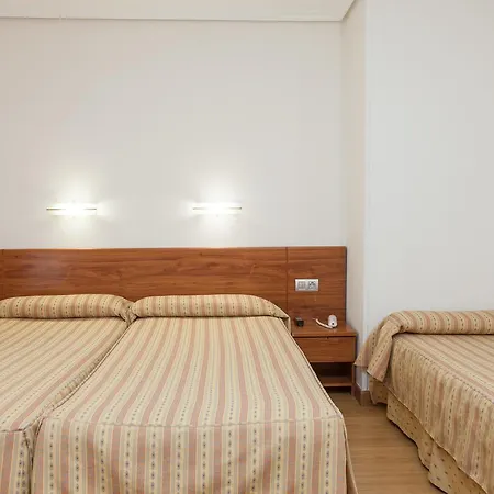 Hotell Anclas 2*