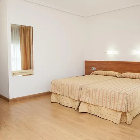 Hotel Las Anclas 2*